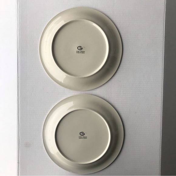 Set Of 2 Global Designs Fine Stone Christmas Tree Dinner Plates 10.25” - Picture 4 of 6